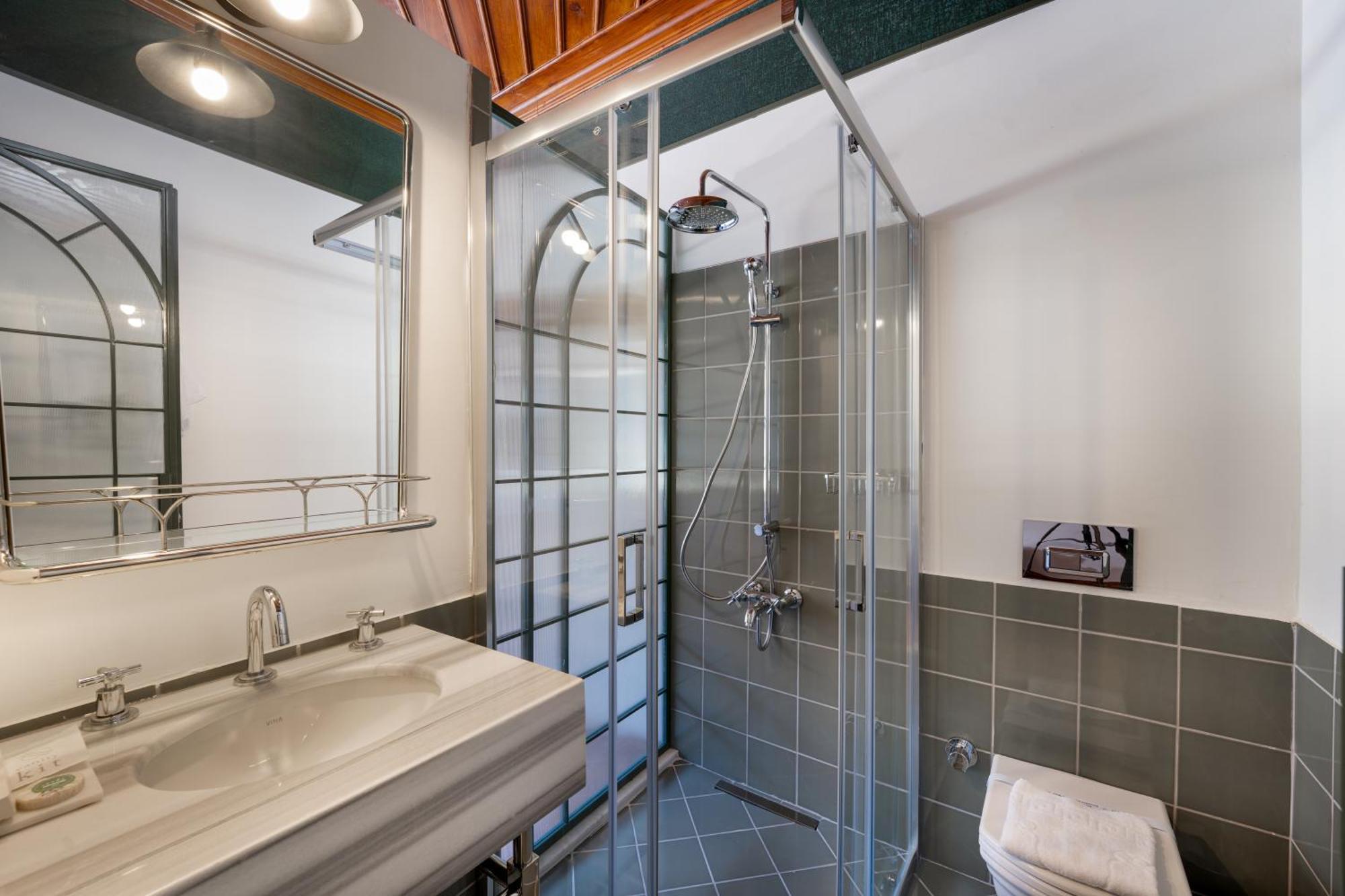 House 5 Hotel Antalya Bilik gambar
